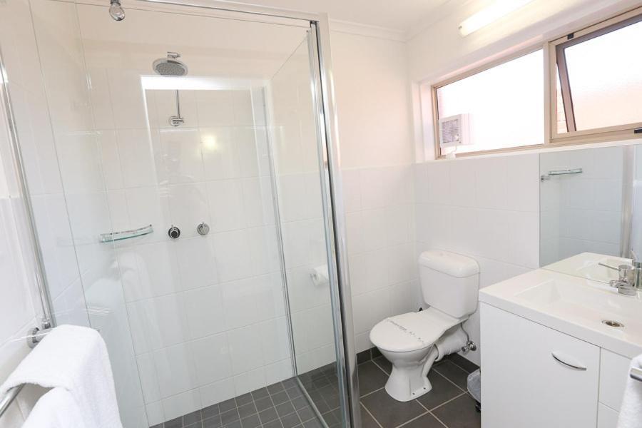Seven Pines Motor Inn Mildura Rum bild
