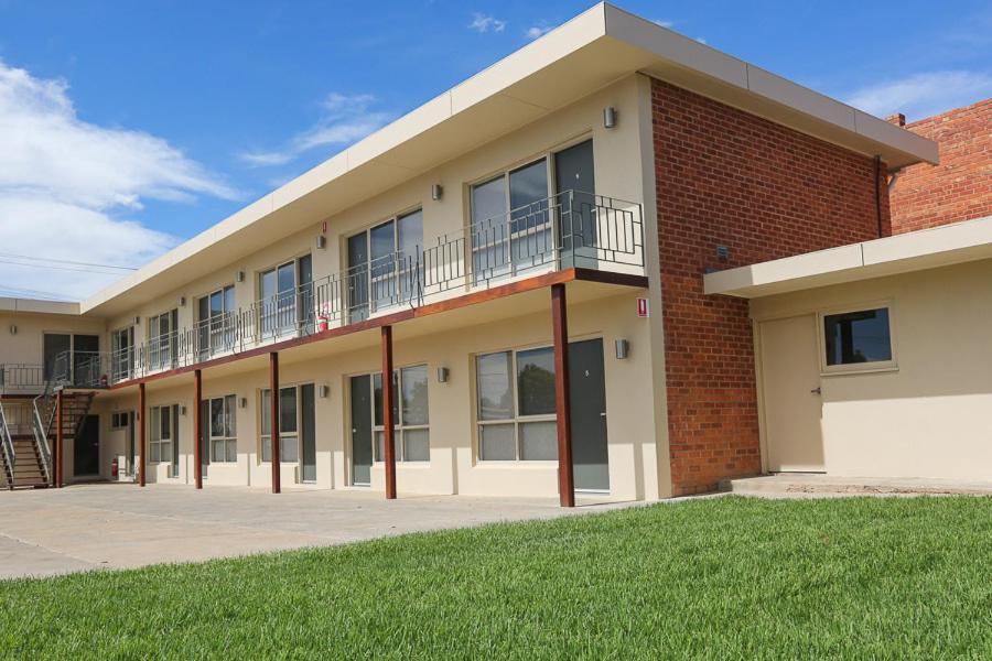 Seven Pines Motor Inn Mildura Exteriör bild