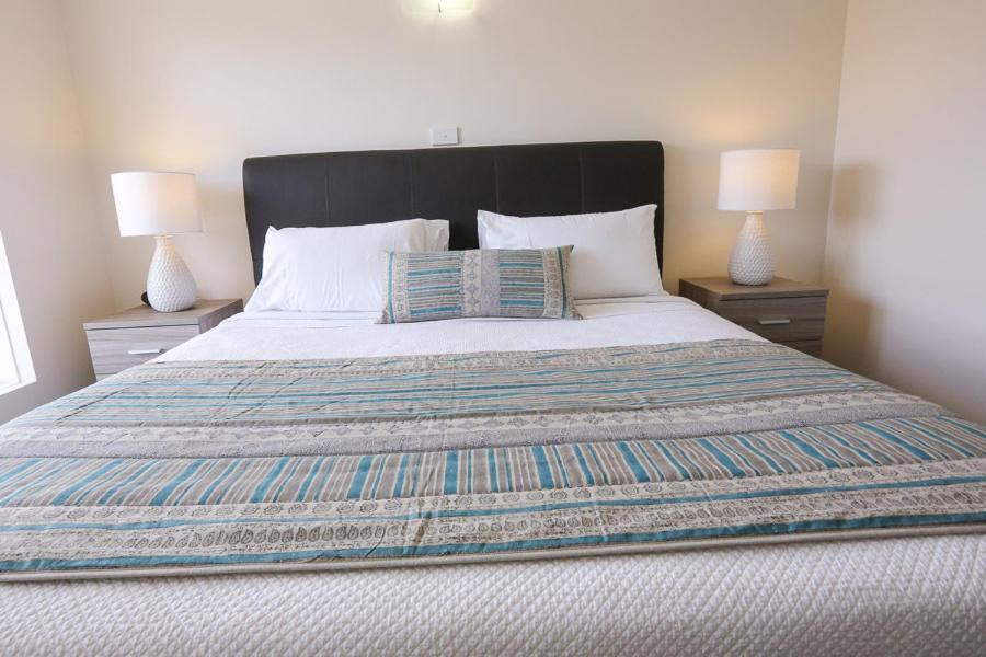Seven Pines Motor Inn Mildura Rum bild