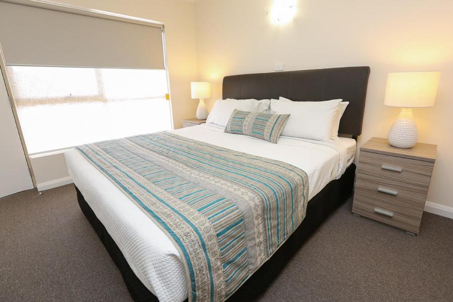 Seven Pines Motor Inn Mildura Rum bild